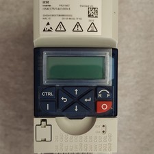Lenze i550 Frequenzumrichter I55AE175F1AV1000...