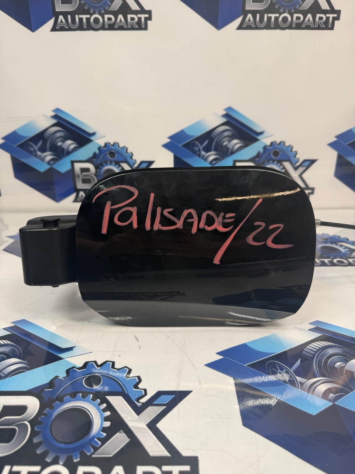 2020-2022 HYUNDAI PALISADE FUEL TANK FILLER DOOR OEM
