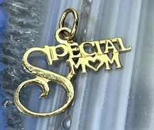 Solid 14k Yellow Gold SPECIAL MOM Heart Mother Charm Dainty Women s Pendant