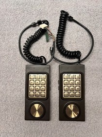 Mattel 2609A Intellivision Game Console - Demon Attack, Extra Controllers, Parts