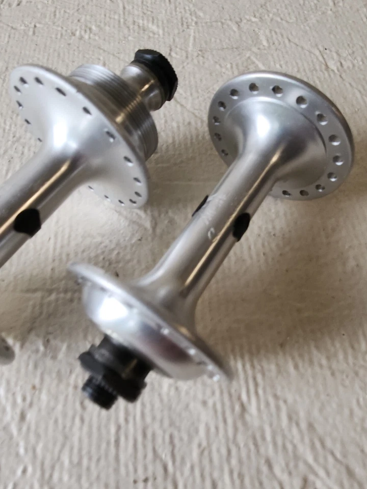 JUEGO DE BUJES DE COMPETICIÓN MICHE 36H 100-122 ESPACIADO ROSCADO BRITÁNICO Foto 2 de 4