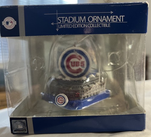 2006 Stadium Ornament Cubs MLX-CUB