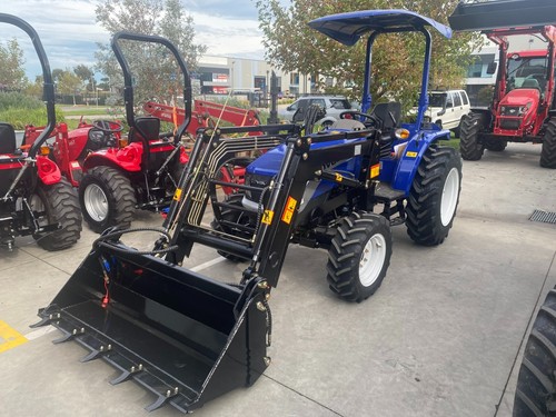 Lovol M404 40hp Tractor, Front end Loader, Syncro Shuttle - Picture 7 of 12