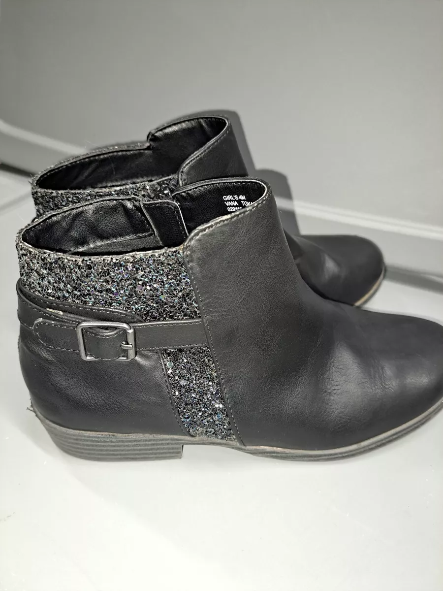 Girls black boots size hotsell 4