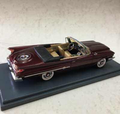 RARE ++ TOP ++ M.A.E. SCALE MODELS 1:43 CHRYSLER 300 G CONVERTIBLE 1961 N° 104