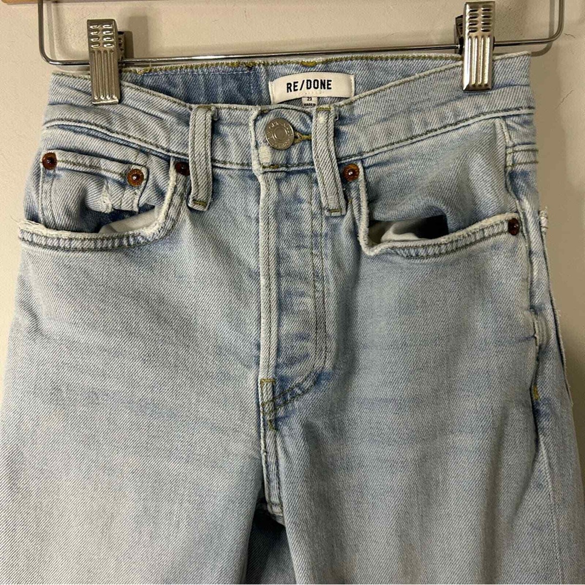 RE/DONE 70s High-Rise Stove Pipe Jeans in Icy Blue | eBay RE/DONE 70s High-Rise Stove Pipe Jeans in Icy Blue | eBay