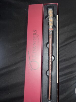 Brand New Universal Studios Harry Potter Interactive Wand with Map