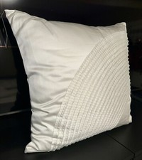 HOTEL COLLECTION Decorative Pillow 20in x 20in LUM APPLIQU ORIGINAL 110