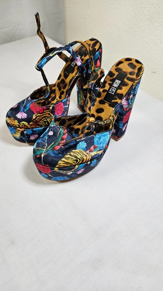 Women's used Iron Fist blue floral platform shoe size 5 US, 36 EU - Image 2 of 4