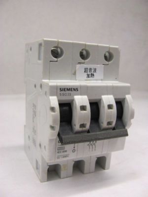 Siemens 3RV2411-1JA10 E-Stand: 02 Leistungsschalter / Circuit breaker Siemens 3RV2411-1JA10 E-Stand: 02 Leistungsschalter / Circuit breaker