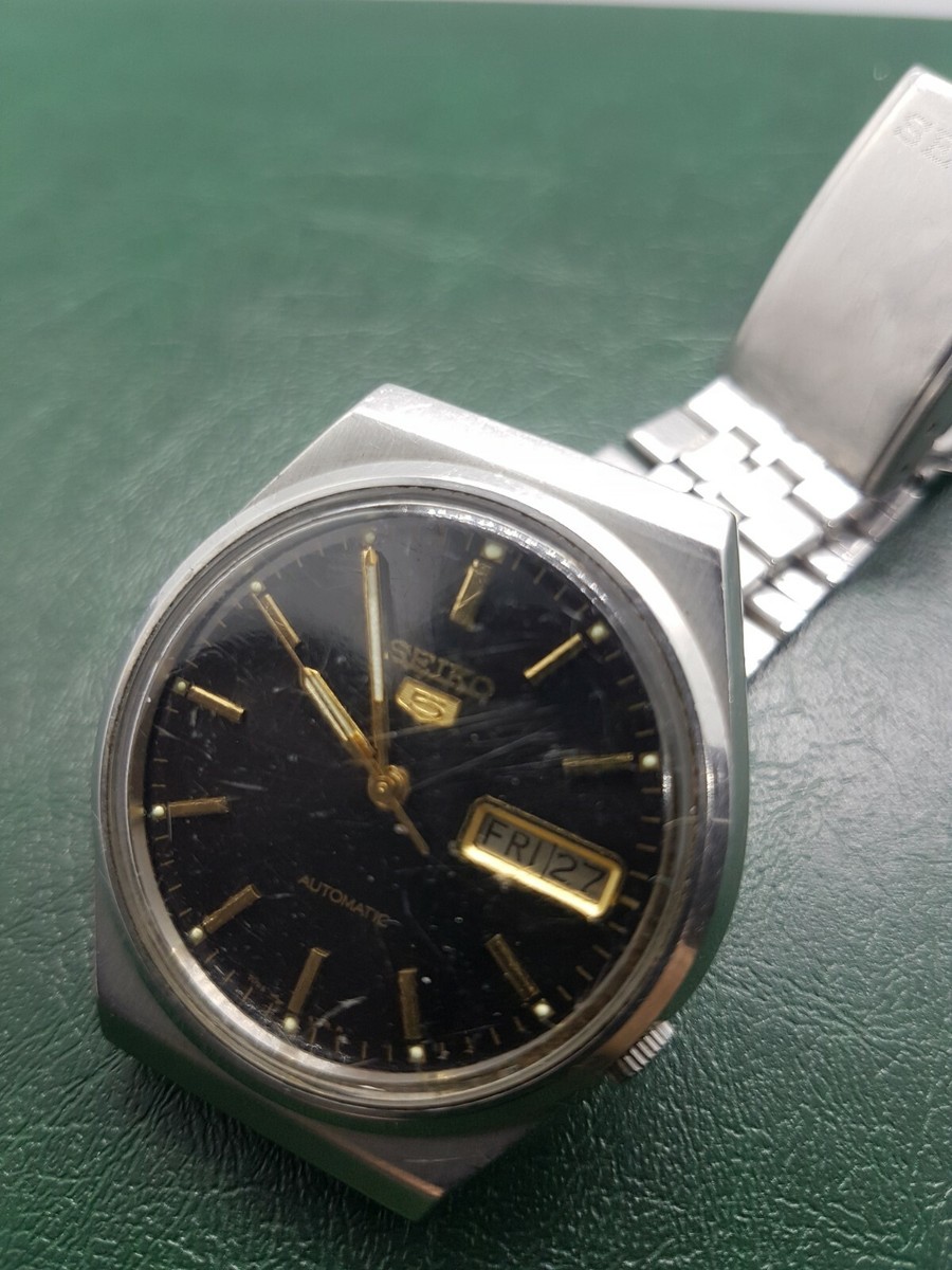 VINTAGE SEIKO 5 WRISTWATCH AUTOMATIC 7009-3150. | eBay