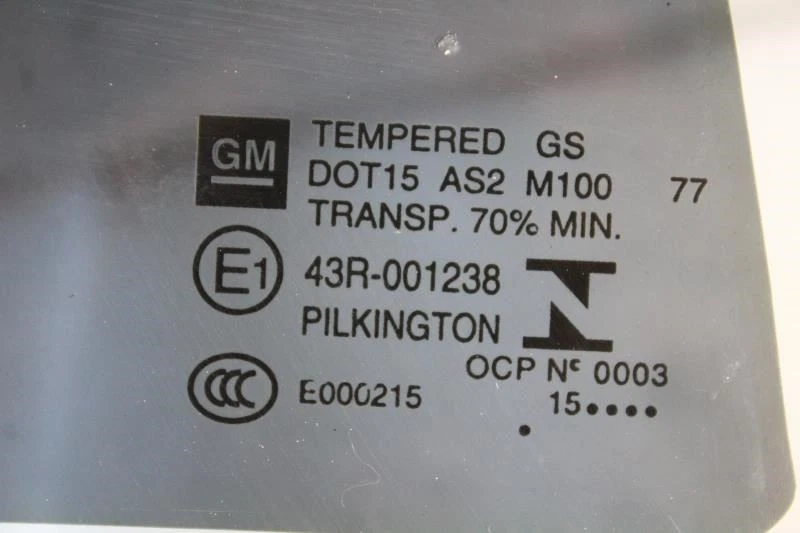 2016 CHEVROLET VOLT RIGHT PASSENGER SIDE REAR DOOR GLASS WINDOW - Image 2 of 4