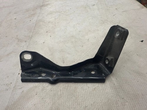 BMW X2 F39 2023 Halterung Kotflügel 7392803 LPE282