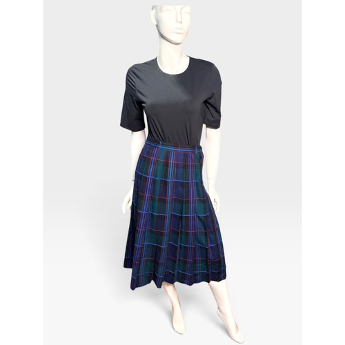 Vintage David Brooks Wool Pleated Skirt 8 Tartan Plaid Blue Red Green Midi USA