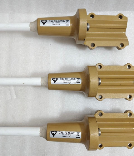 ANTENA MARINA OMNIDIRECCIONAL UHF AMPHENOL PROCOM CXL 70-1LW/H 420-470MHZ - Imagen 5 de 8