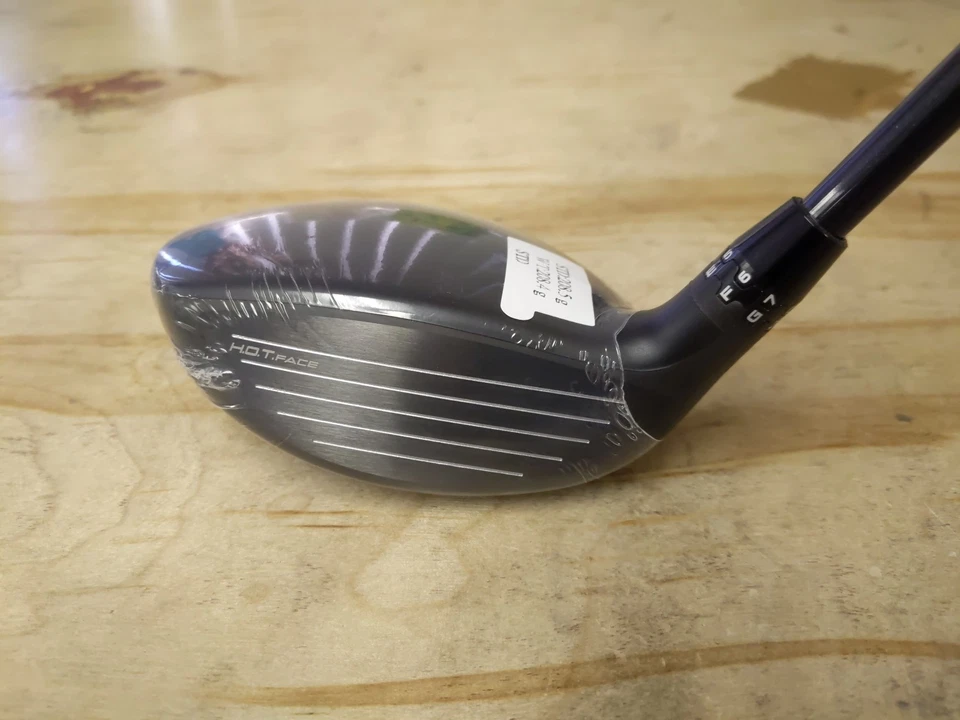 Cobra DS Adapt Max 3 Wood 18.5 Degree Denali Extra Stiff Flex Right Handed - Image 3 of 4