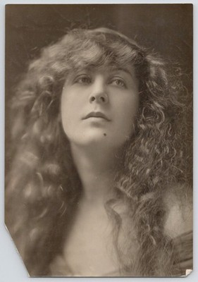Lady Sybil Myra Caroline Grant Author Artist 5x7'' Photo by E.O. Hoppe