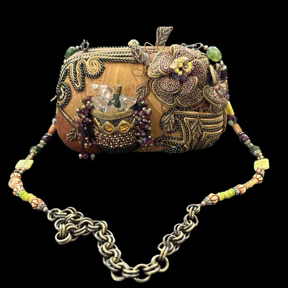 Cartera Mary Frances Estuche Rígido Embellecido con Cuentas Floral RARA COLECCIONISTAS De Colección Foto 2 de 4