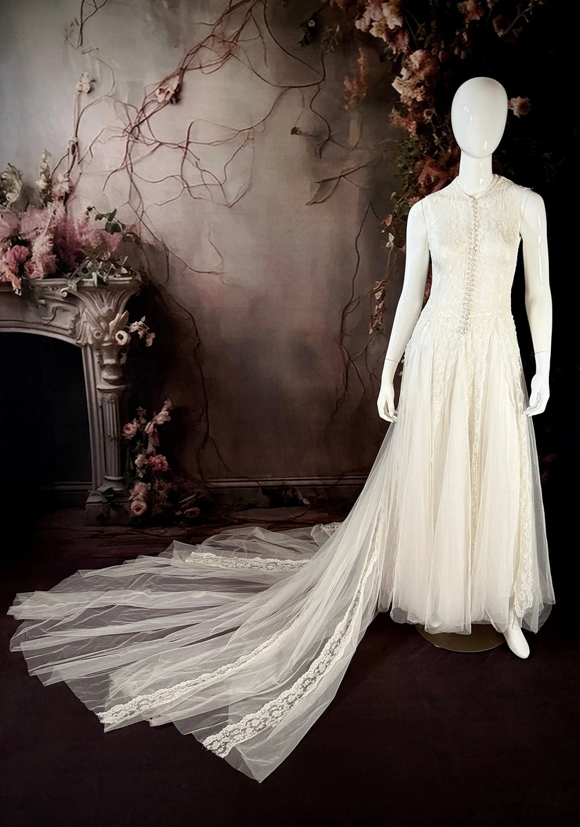 midi dress with lace trim Embroidered Lace Trim Midi Dress main image 1