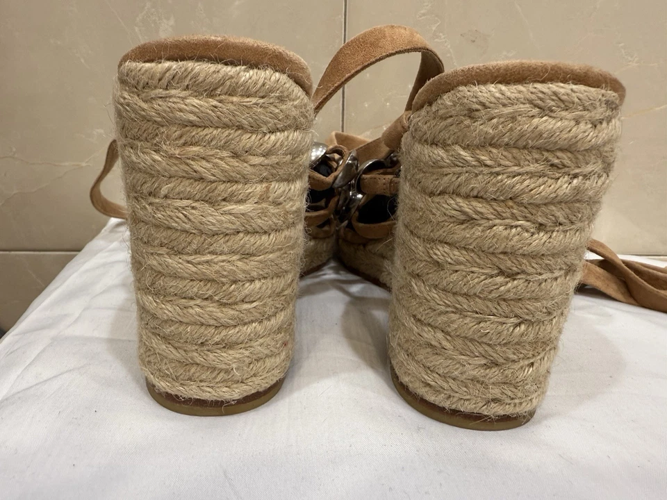Anilhas espadrille de camurça cravejadas Alexander Wang Taylor - Imagem 4 de 4