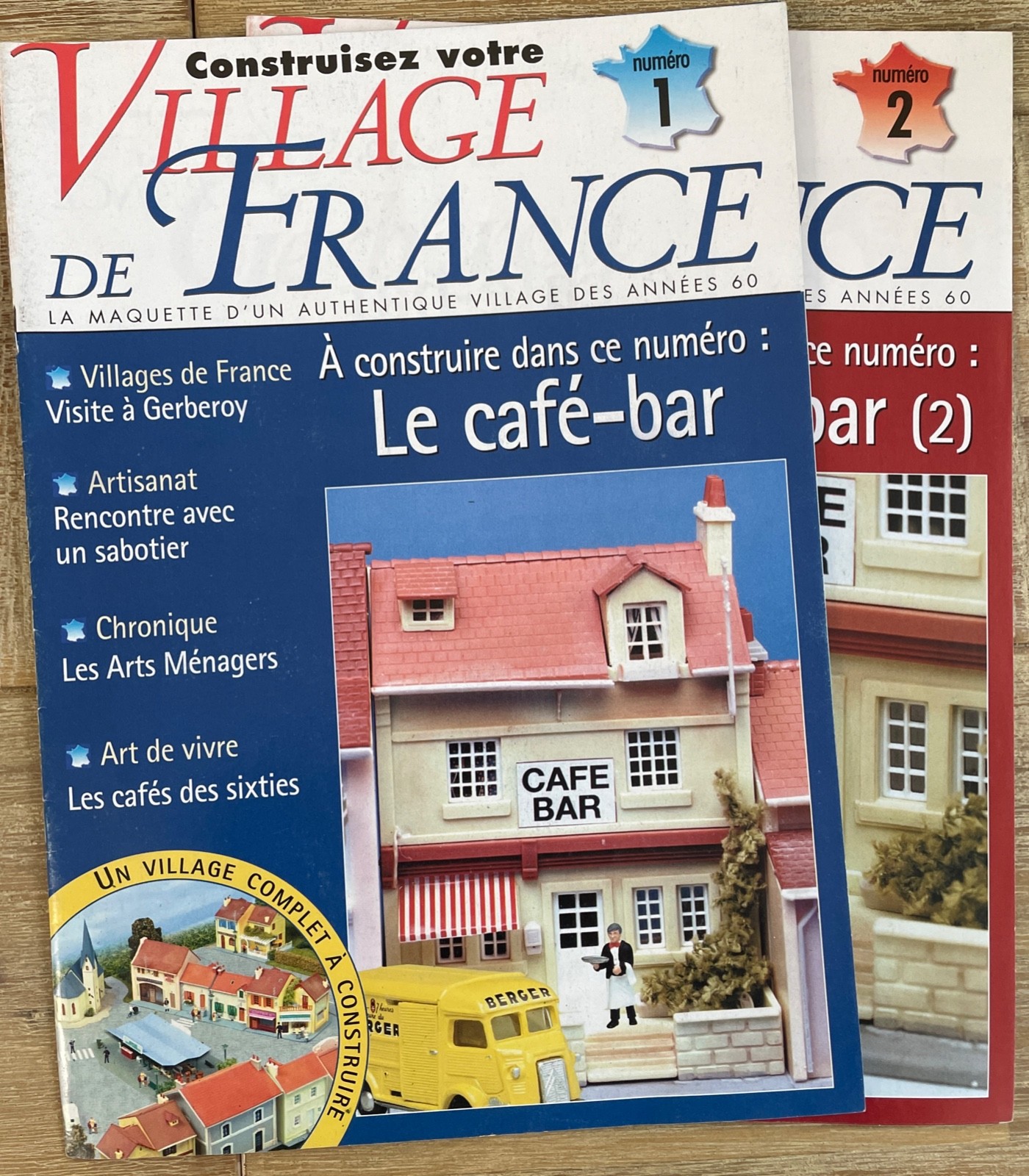 Maquette HO de café bar MKD pour décor de village français nostalgique