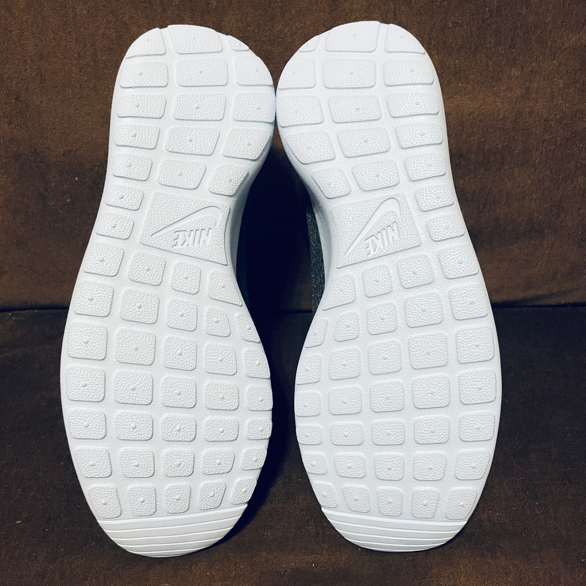 NIKE ROSHE RUN ROSHERUN MID QS PARIS CITY PACK ANTHRACITE BLACK BLUE HERO DS 9 maxresdefault.jpg main image 2