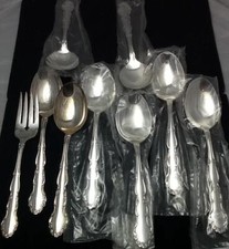 Oneida Flirtation Silverplate 9 Assorted Pcs 1 Fork 7 Soup Spoons 1 Sugar Spoon
