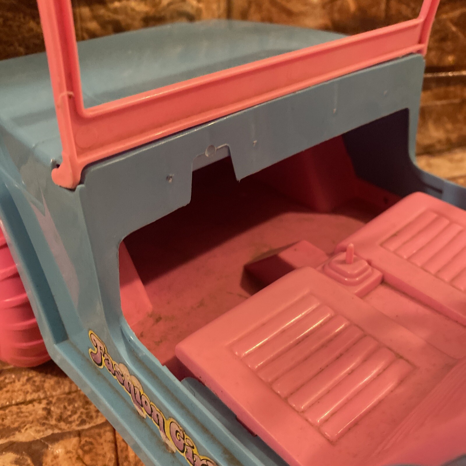 Vintage Fashion Girl Mud Monster Blue And Pink Jeep For Barbie Dolls PP