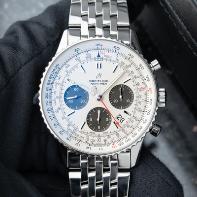 Breitling Navitimer B01 Chronograph 43mm 2025 Silver Panda Dial Bracelet Watch