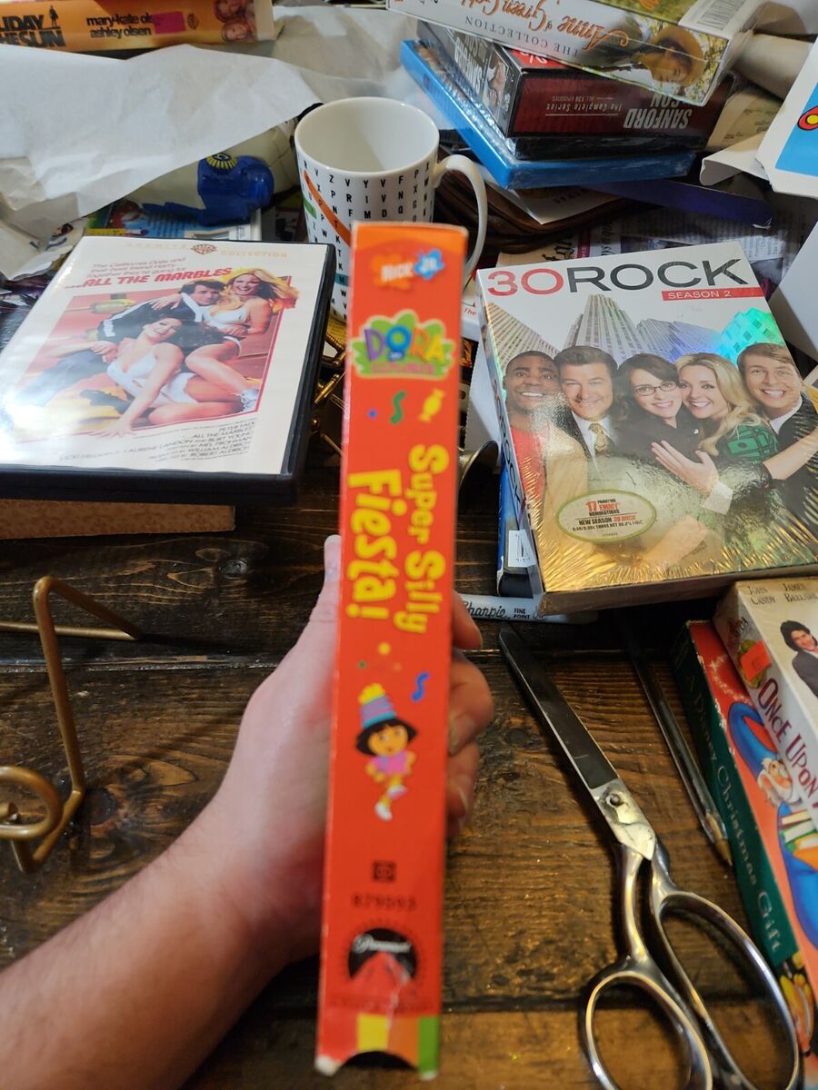 Dora the Explorer - Super Silly Fiesta (VHS, 2004 Dora the Explorer - Super Silly Fiesta (VHS, 2004