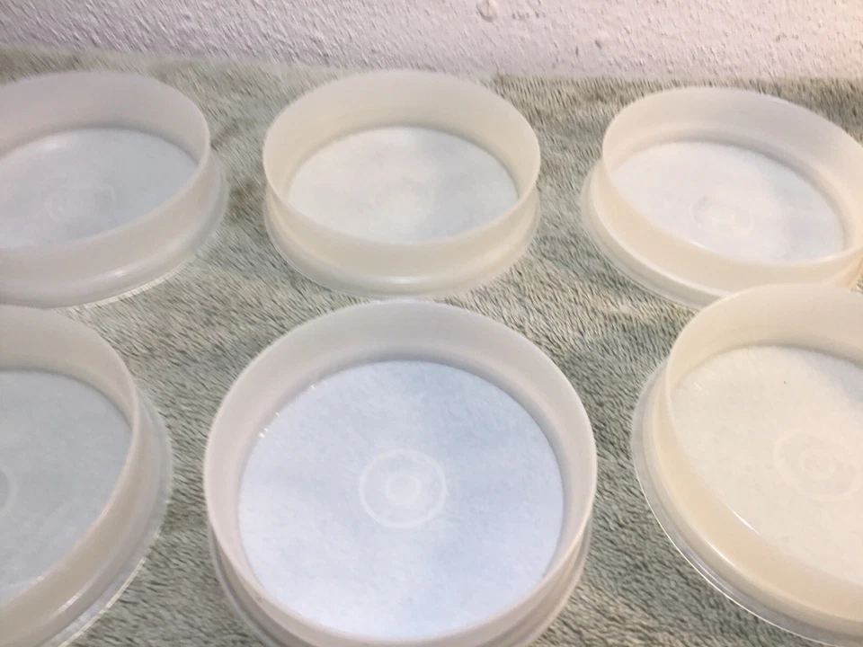 LOT of 6~Tupperware 4" Hamburger Patty Press Stack Freeze Keepers 882 (E) - Image 4 of 4