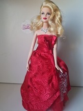 BARBIE MATTEL MAGIA DELLE FESTE 2012 HOLIDAY DOLL W3465 INDONESIA 1186 MJ RED