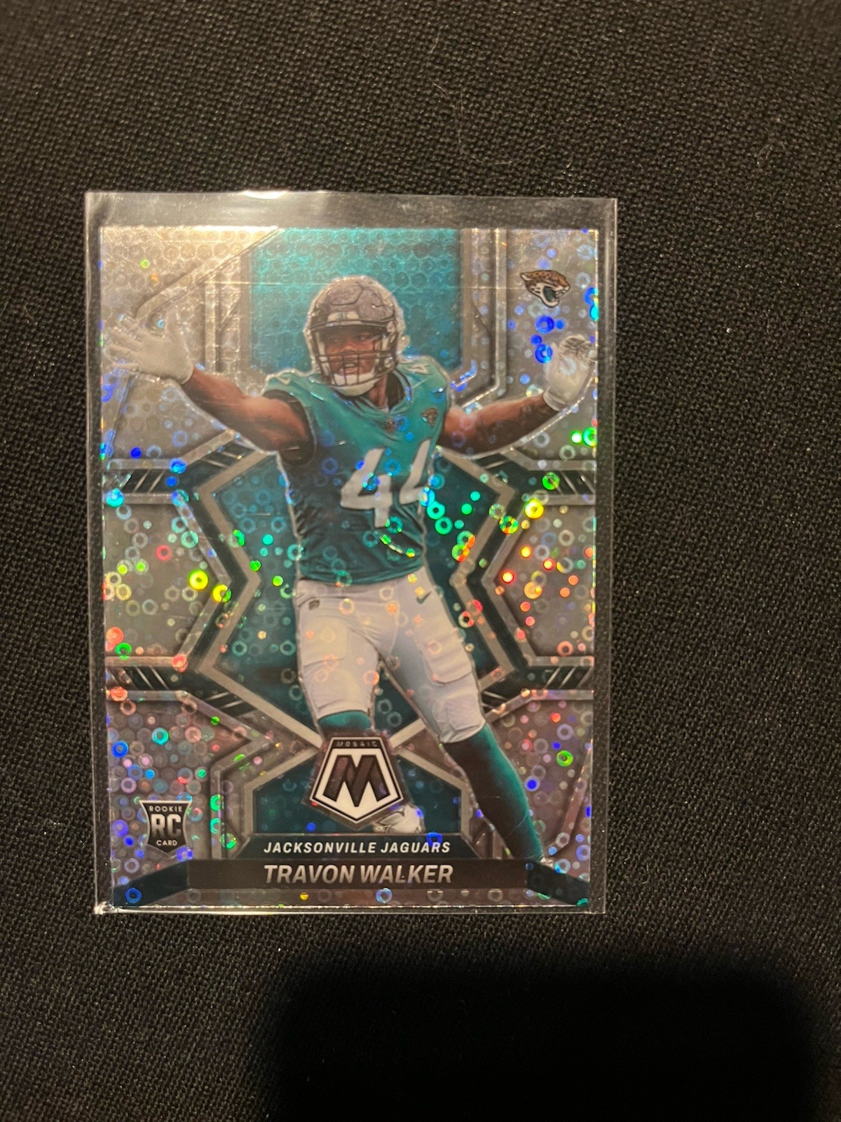 2022 Panini Mosaic - Rookies Travon Walker #333 No Huddle Silver Mosaic Prizm...
