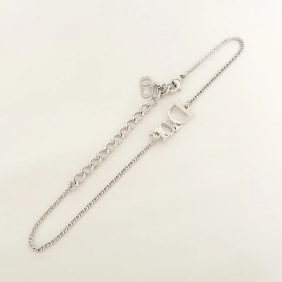 Brazalete Brazalete Metal Christian Dior Logo Plateado Auténtico Usado Envío Gratis Foto 2 de 4