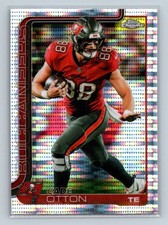 2025 Topps Chrome #284 Cade Otton Pulsar Refractor Buccaneers