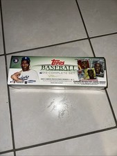 2013 Topps Complete Factory Sealed Set 660 cards Jackie Robinson Refractor Card.