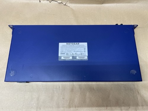 NETGEAR GS724TPv2 ProSAFE 24-port Gigabit PoE+ Smart Managed Switch with 2 SFP - Picture 4 of 5