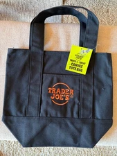 NEW WITH TAGS TRADER JOE'S HALLOWEEN MINI CANVAS TOTE BAG - SET Of 4