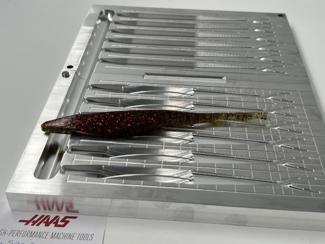 Bulk Plastic Baits - 7” Split Tail Jerkbait 6 Cavity Alu Soft Plastic Lure Mold - Image 1