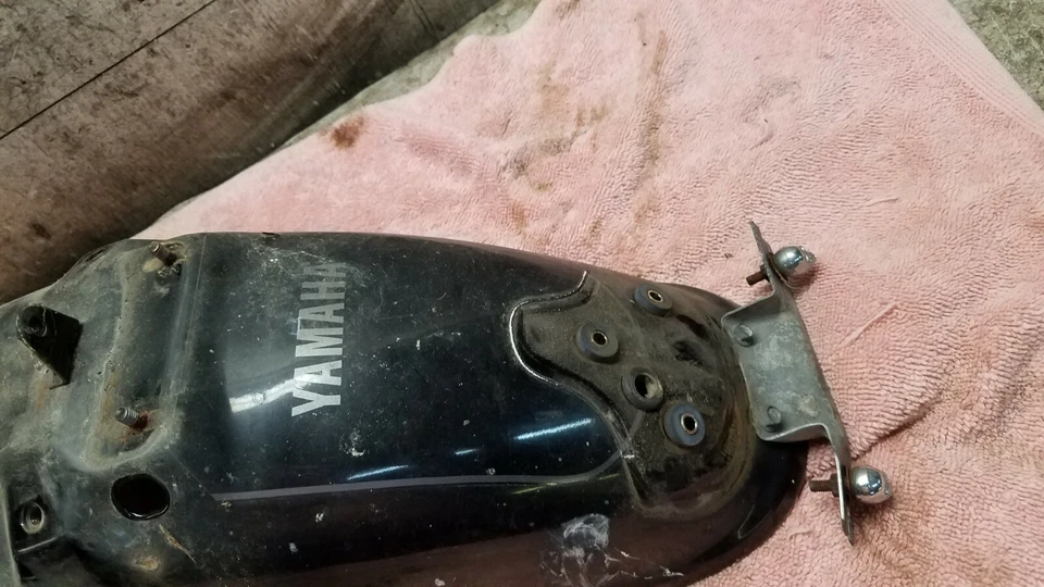 Guardabarros trasero Yamaha Virago XV 1100 XV1100 1998 Foto 3 de 4