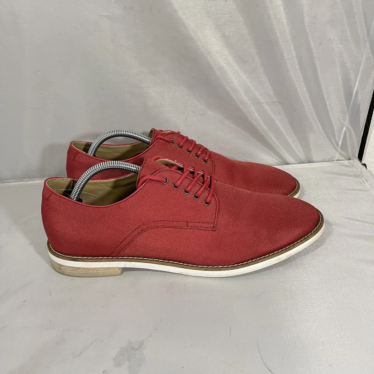 calvin klein men's atlee ballistic nylon oxford