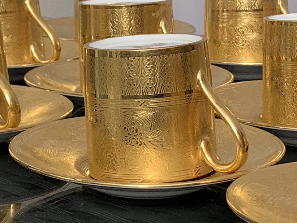 Rare Minton H4601 Solid Gold Acid Etched Roses & Branches Coffee Cup & Saucer - image 3 of 4