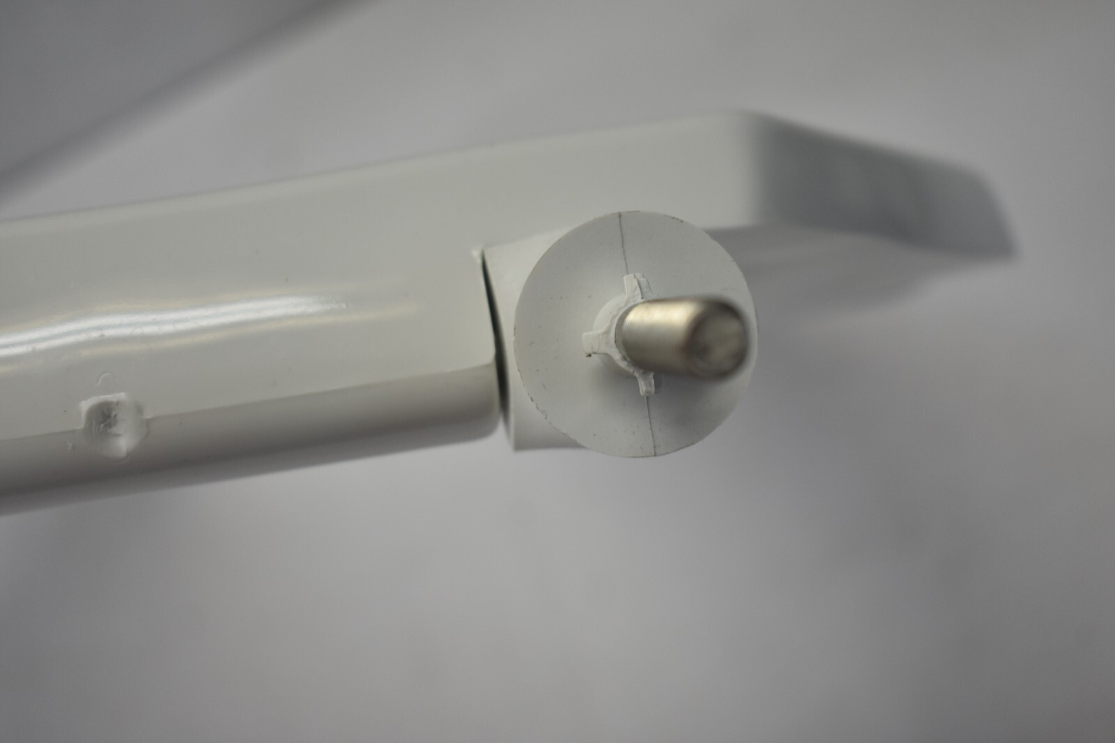 Bemis Elongated White Commercial Open Front Toilet Seat Replacement