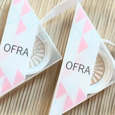 OFRA choose Highlighter STAR ISLAND THE HILLS TOPPER CHILL ICED