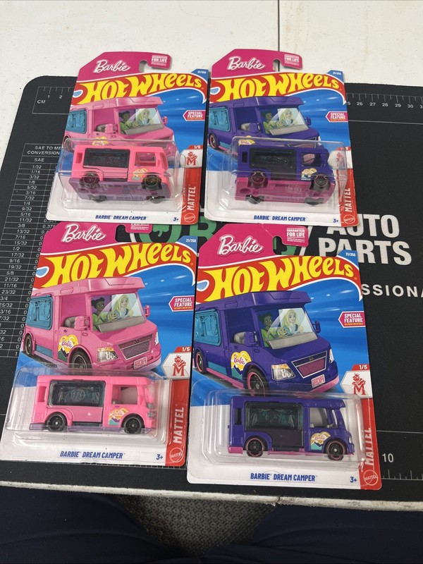 Hot Wheels Barbie Dream Camper X4 Pink And Purple Nib