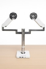 Humanscale M/Connect 2 Dual Monitor Arm  Docking Station USB-C/Thunderbolt 