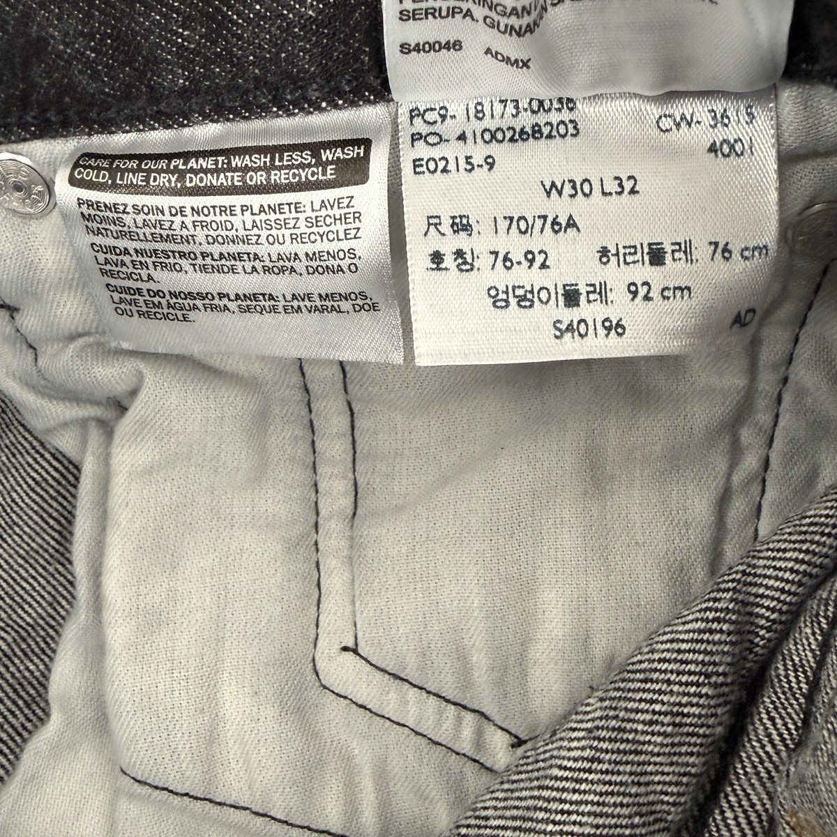 26 Levis 501 CT Mens 30x32 Custom Tapered Gray Black Button Fly