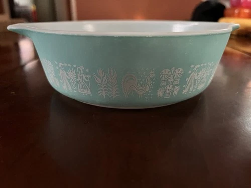 Pyrex Amish Butterprint 472 Casserole Dish 1.5 PT No Lid