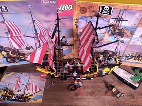 Lego  Black Seas Barracuda - Complete Set Vintage + BONUS Extra Lego Items!!!!!