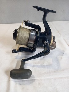 daiwa emcast advanced 5500 big pit reels Reel CROSSCAST-S Black LD Sports & Outdoors Once line is paying off the reel Daiwa Emcast EVO 5500 Reels